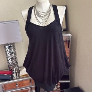 Black Women’s Sleeveless Scoop Neck Tank Top